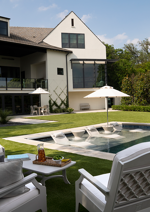 Luccari Unique Design